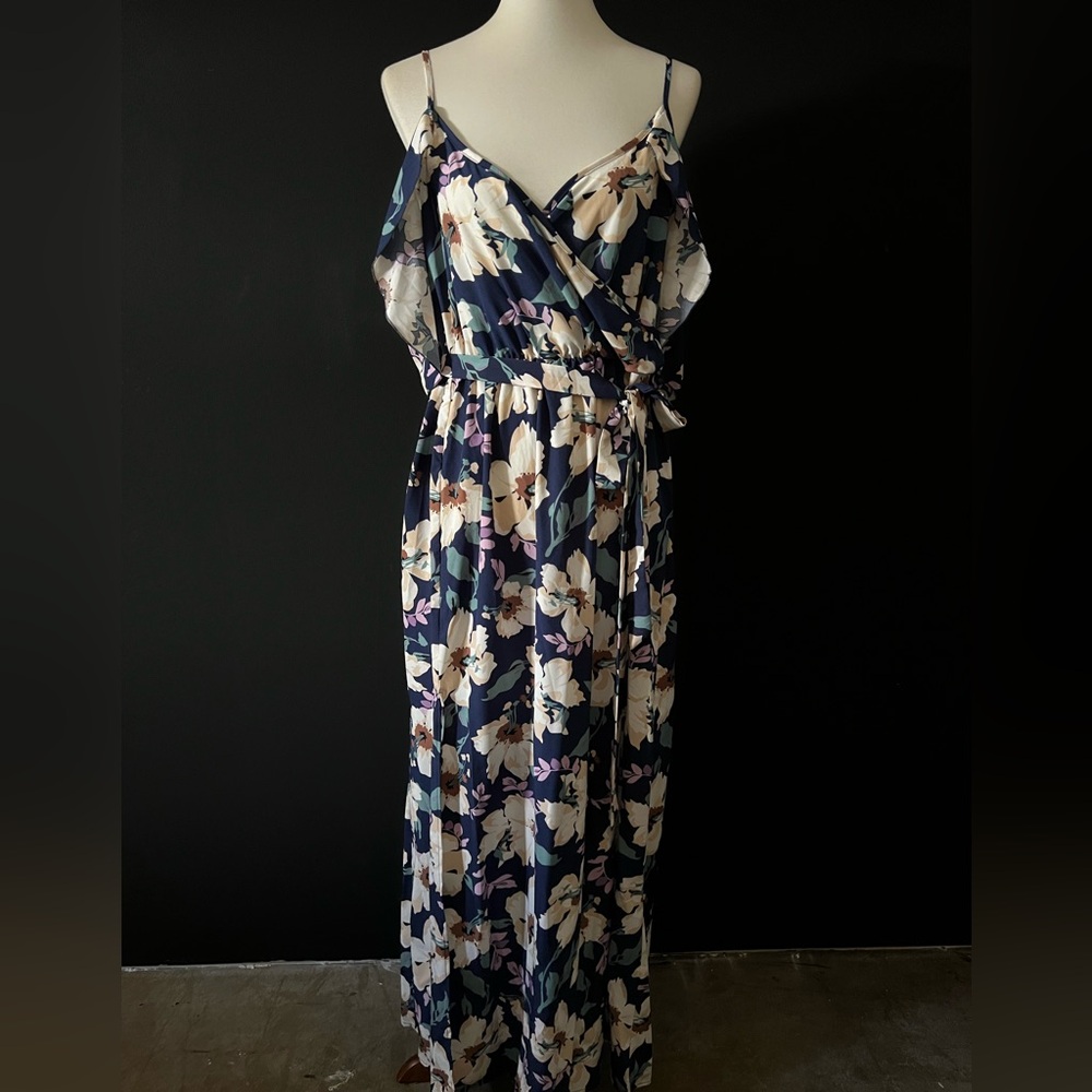 SHEIN Cold Shoulder Maxi Dress